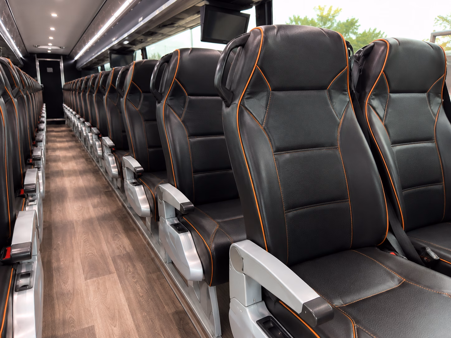 how the type of bus you choose changes the price in kennewick washington