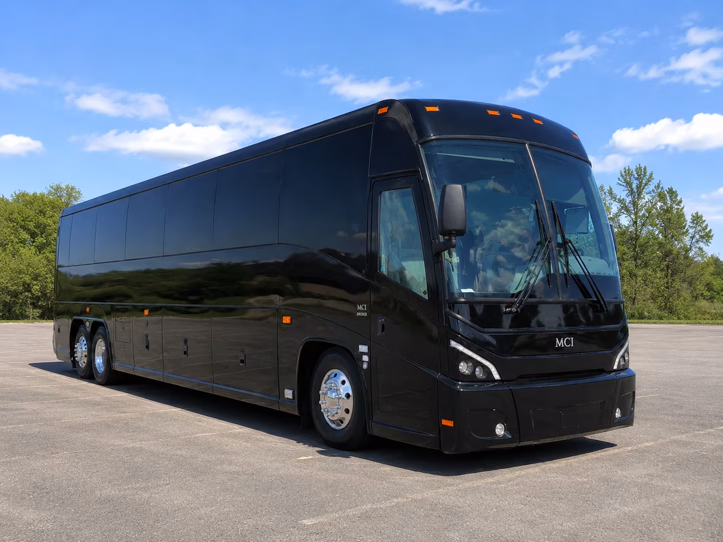 red mountain and prosser wine country wedding buses ready for your big day